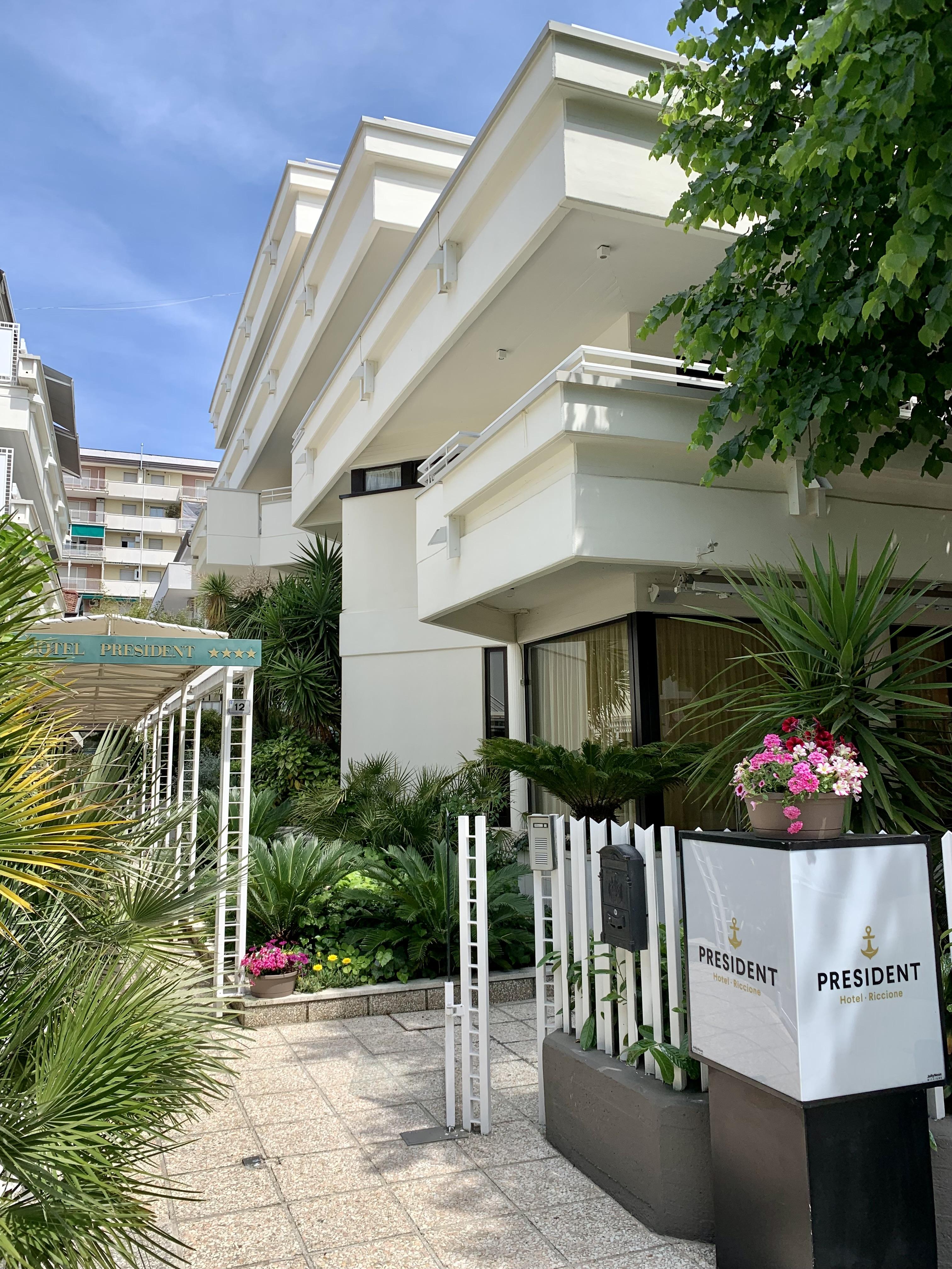 Hotel President - Vintage Hotel In Centro Riccione Luaran gambar