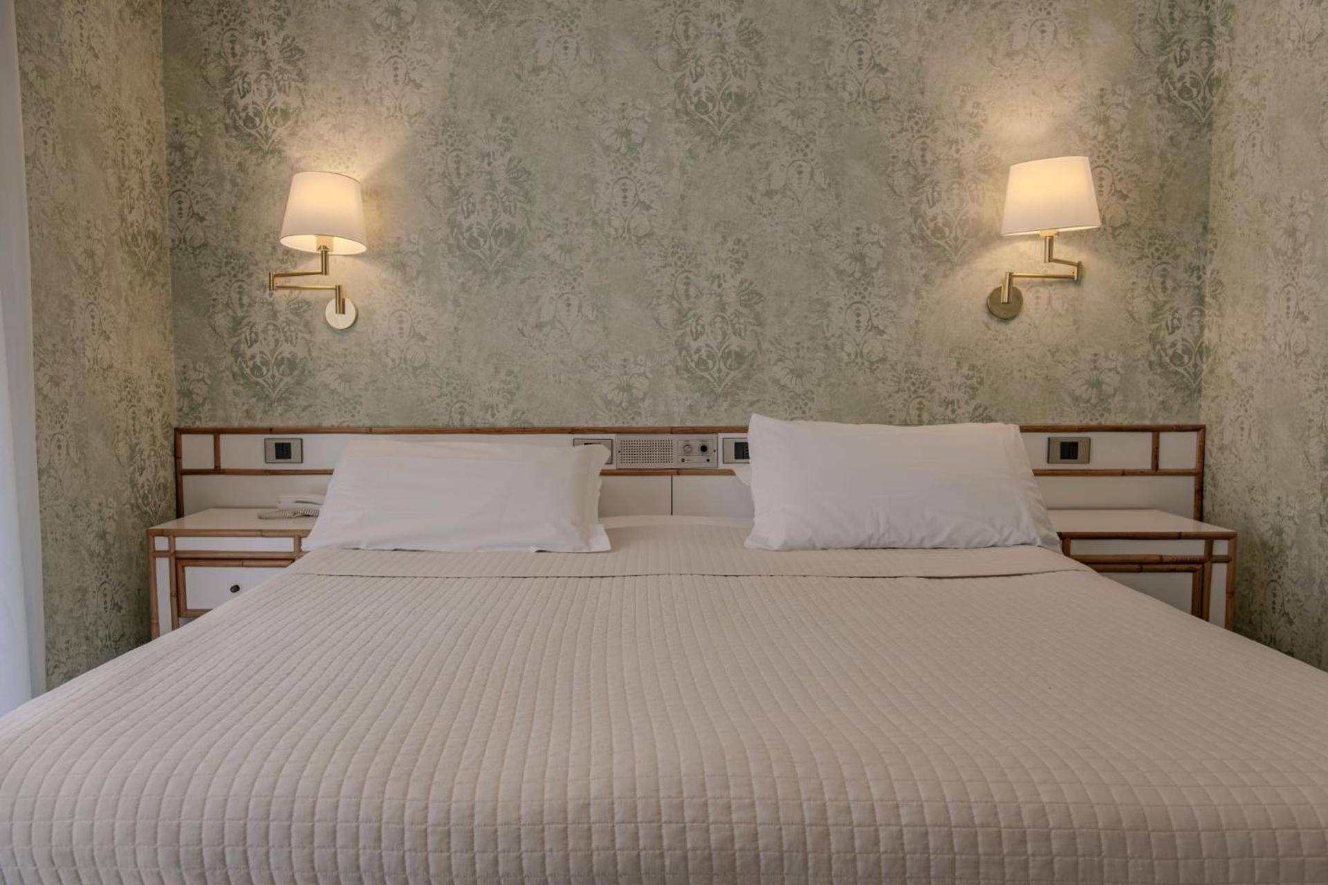 Hotel President - Vintage Hotel In Centro Riccione Luaran gambar