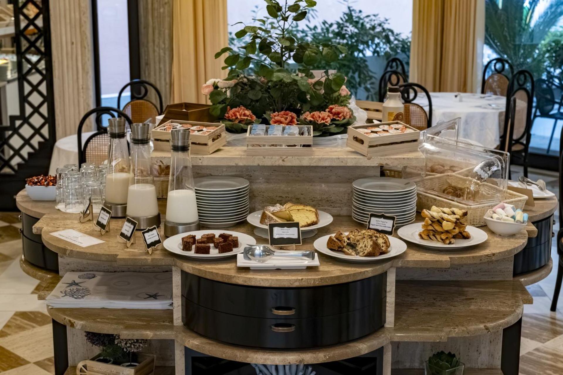 Hotel President - Vintage Hotel In Centro Riccione Luaran gambar
