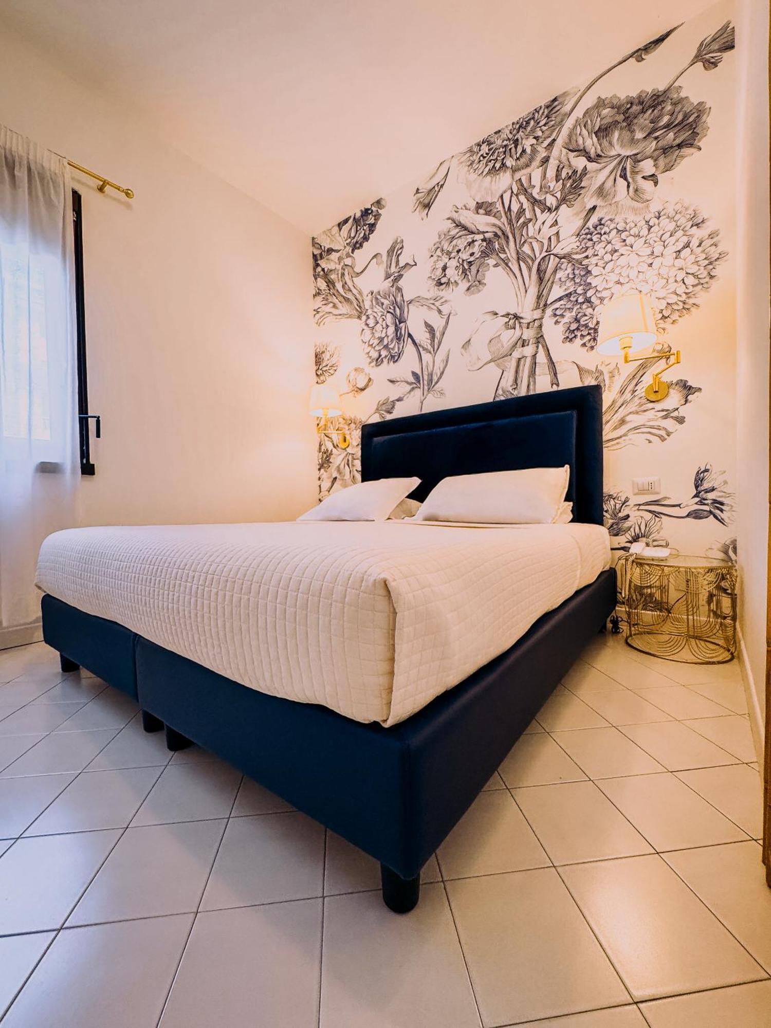 Hotel President - Vintage Hotel In Centro Riccione Luaran gambar